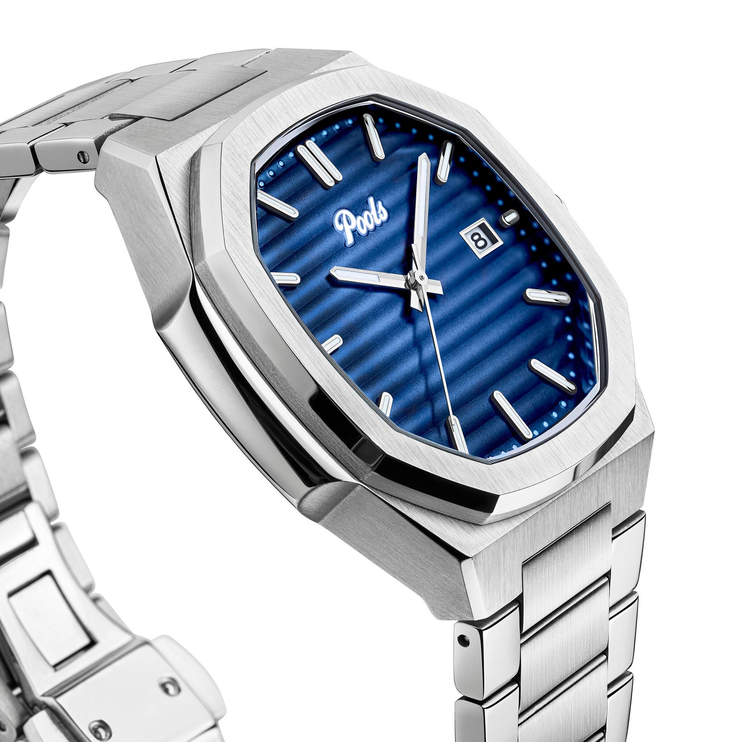 Pools CISANO Herrenuhr mit dunkelblauen Zifferblatt und Edelstahlarmband im detail